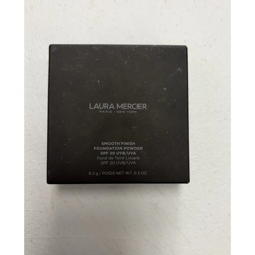 Laura Mercier Smooth Finish Foundation Pressed Powder 5W1 14 0.3 oz SPF 20 NEW
